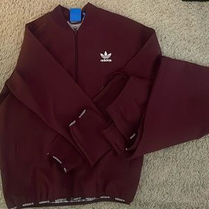 Maroon adidas set